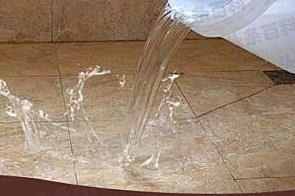 柘荣漏水维修 免砸砖防水材料该如何施工